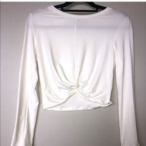 NEVER WORN long sleeve crop tee